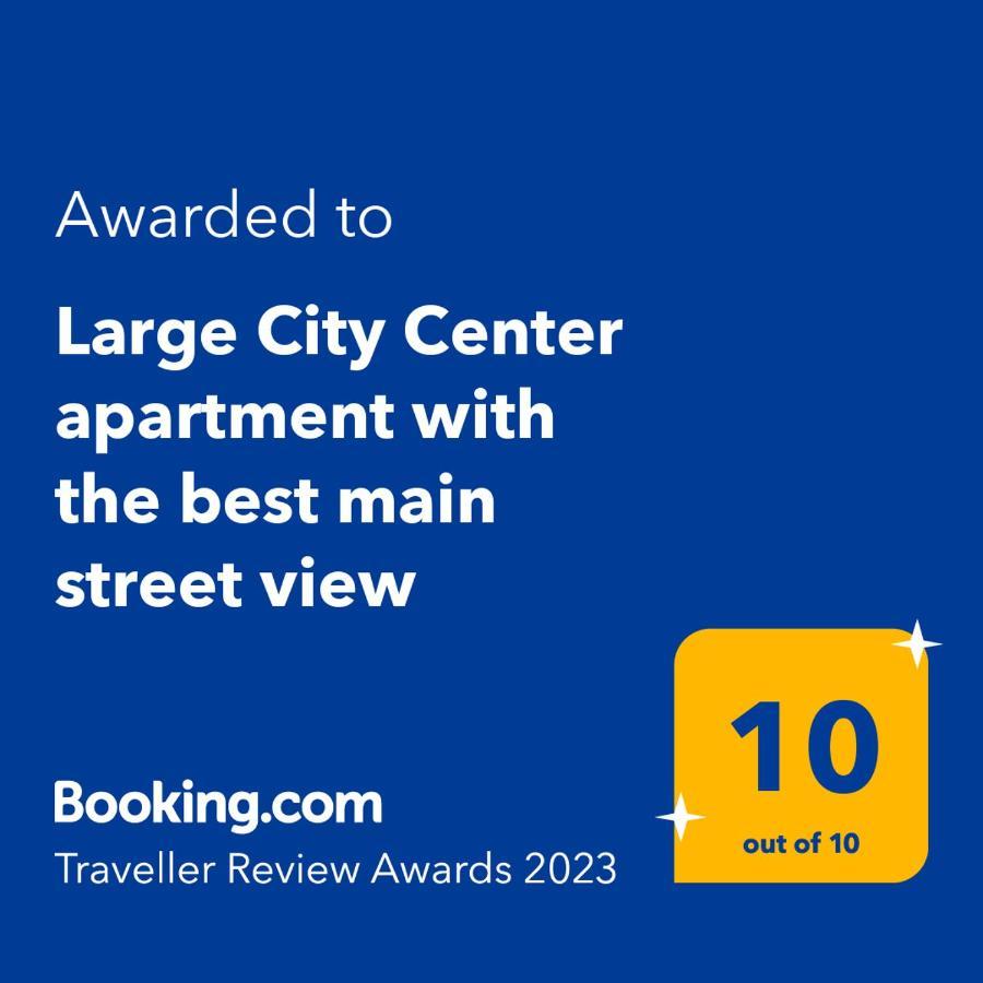The Best Location Salon Apartment With Main Street View Sarajewo Zewnętrze zdjęcie