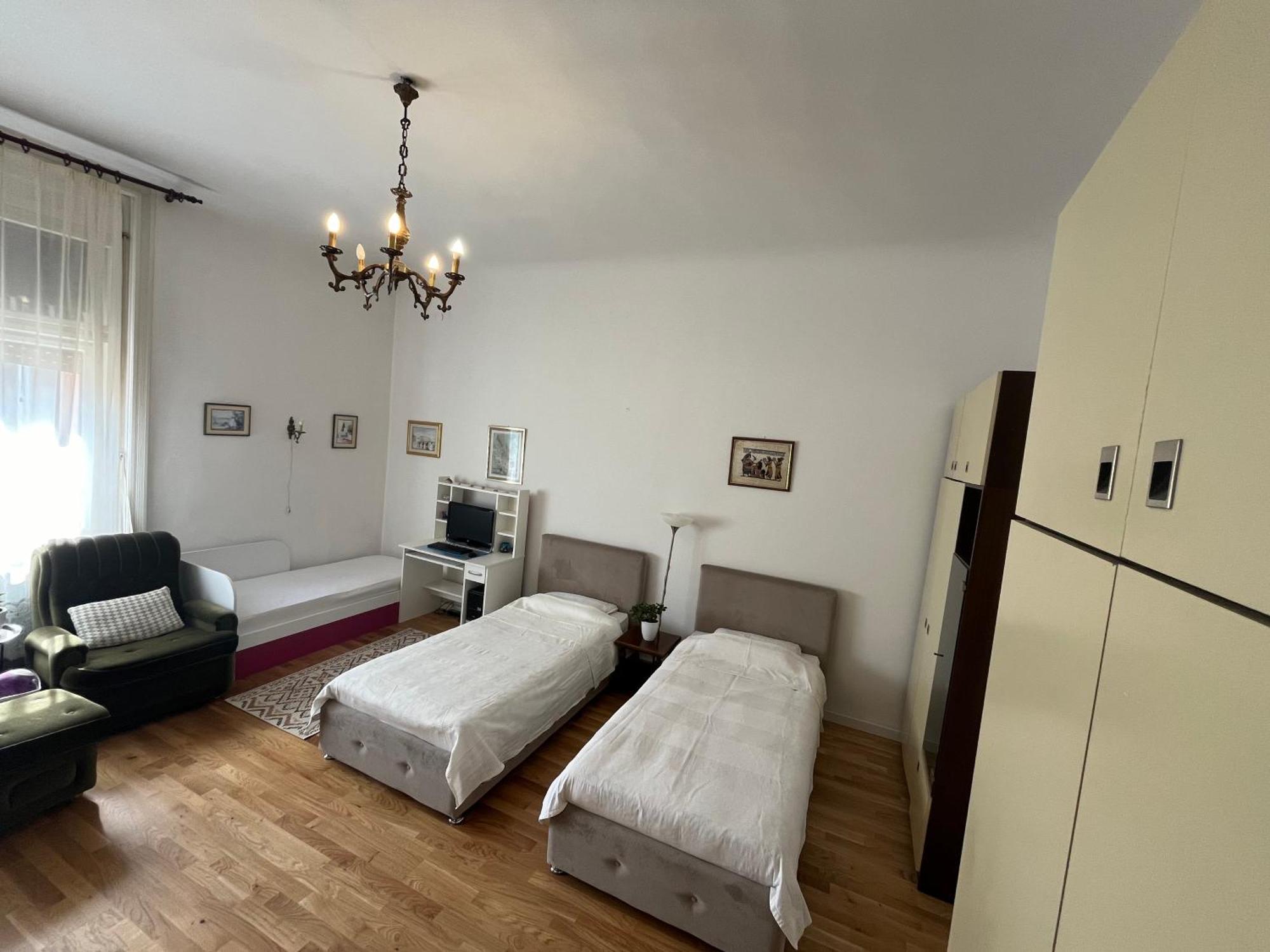 The Best Location Salon Apartment With Main Street View Sarajewo Zewnętrze zdjęcie